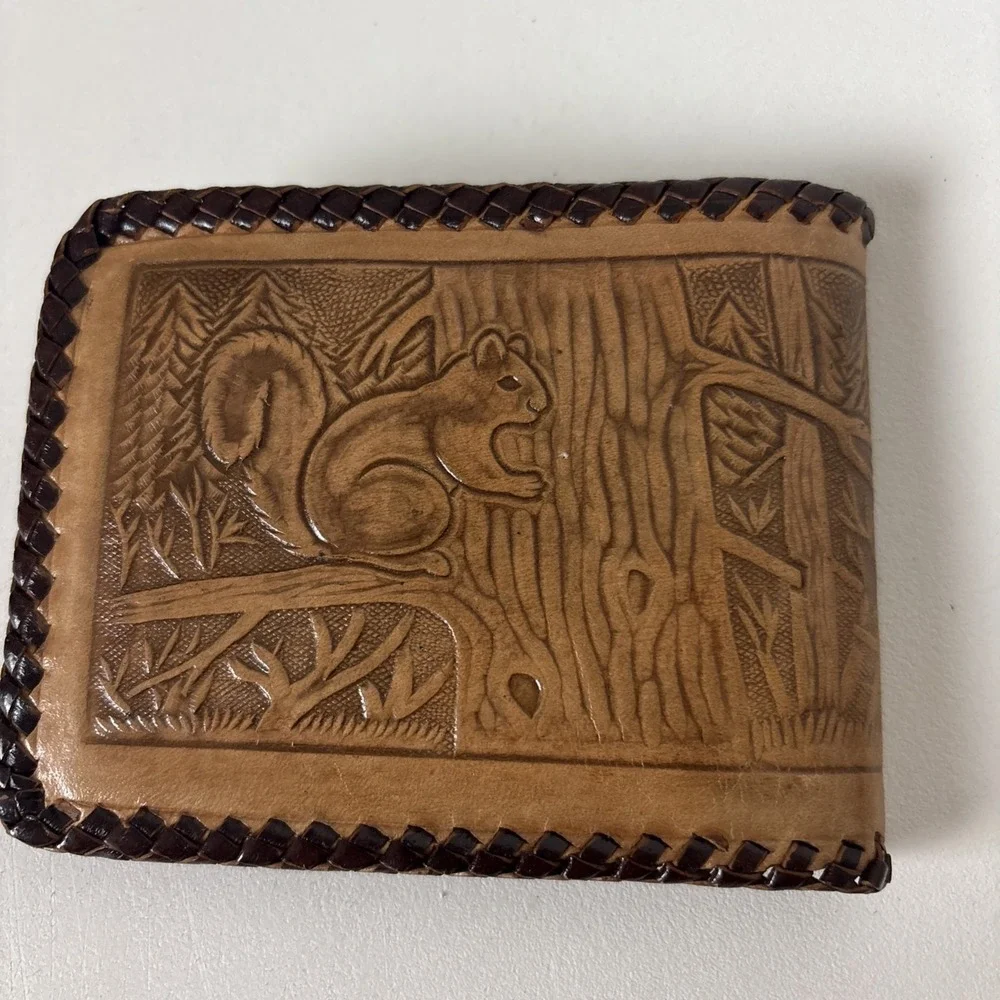 Vintage Mexico Hand Tooled Leather Mens Wallet Bifold Handmade Deer Bonilla
